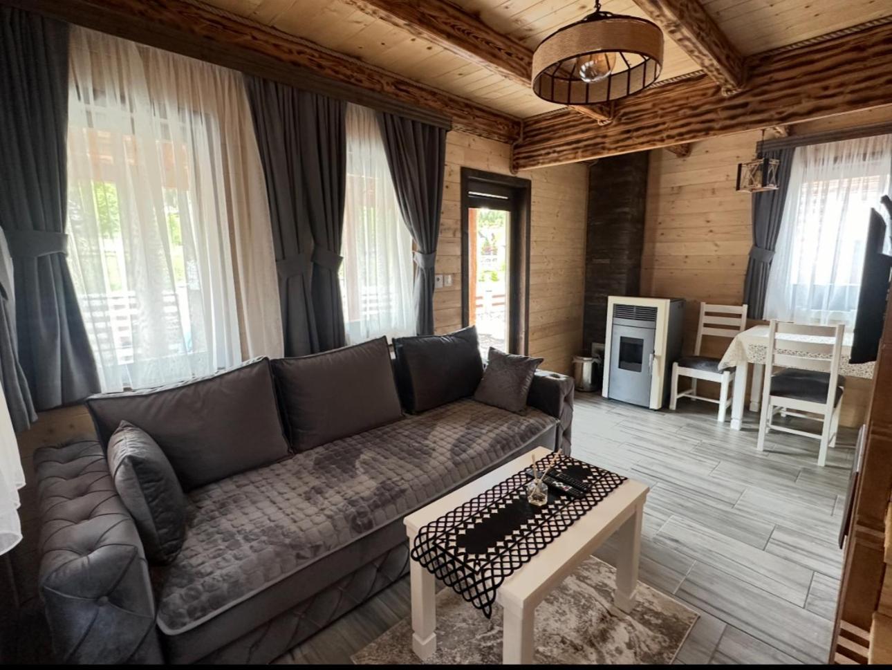 Zagrad Homes In Zabljak Exteriér fotografie